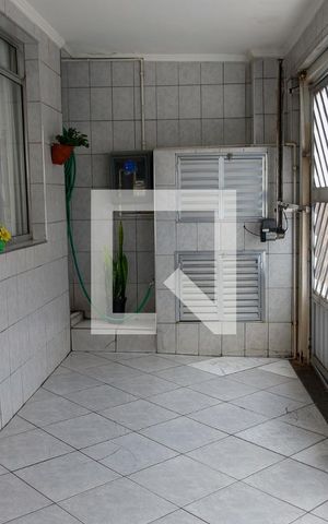 Casa à venda com 175m², 5 quartos e 2 vagas Casa à venda com 175m², 5 quartos e 2 vagasGaragem