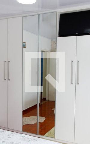 Casa à venda com 175m², 5 quartos e 2 vagas Casa à venda com 175m², 5 quartos e 2 vagasQuarto 2
