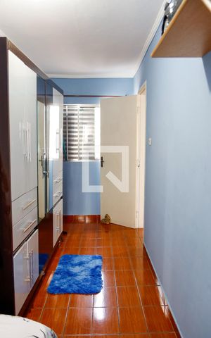 Casa à venda com 175m², 5 quartos e 2 vagas Casa à venda com 175m², 5 quartos e 2 vagasQuarto 1