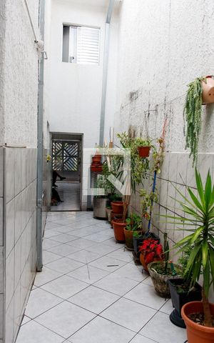 Casa à venda com 175m², 5 quartos e 2 vagas Casa à venda com 175m², 5 quartos e 2 vagasÁrea comum