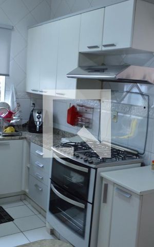 Casa de condomínio à venda com 210m², 4 quartos e 2 vagas Casa de condomínio à venda com 210m², 4 quartos e 2 vagasCozinha