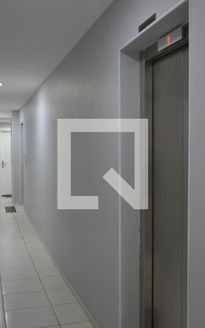 Apartamento à venda com 45m², 2 quartos e sem vagaElevadores