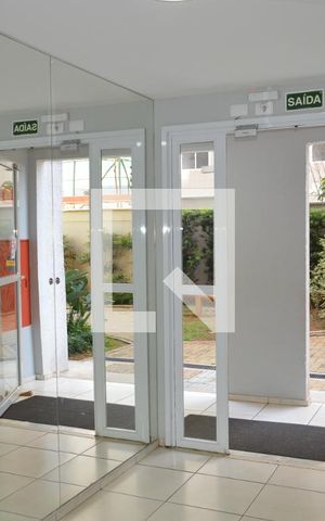 Apartamento à venda com 45m², 2 quartos e sem vagaHall