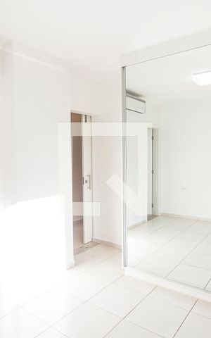 Apartamento para alugar com 97m², 3 quartos e 2 vagas Apartamento para alugar com 97m², 3 quartos e 2 vagasSuite