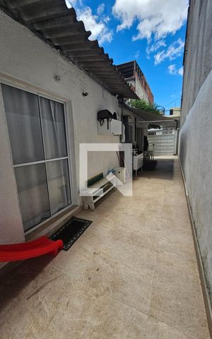 Casa à venda com 125m², 2 quartos e 2 vagas Casa à venda com 125m², 2 quartos e 2 vagasQuintal