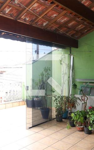 Casa à venda com 200m², 2 quartos e 2 vagasVaranda