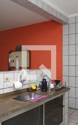Casa à venda com 200m², 2 quartos e 2 vagasCozinha