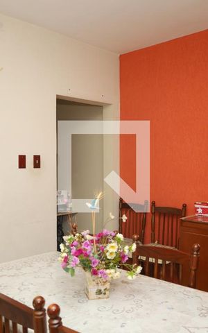 Casa à venda com 200m², 2 quartos e 2 vagasSala de jantar 