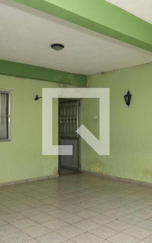 Casa à venda com 200m², 2 quartos e 2 vagasGaragem