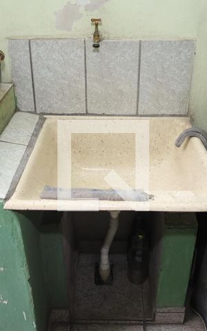 Casa à venda com 200m², 2 quartos e 2 vagasÁrea de Serviço
