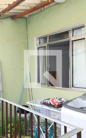 Casa à venda com 200m², 2 quartos e 2 vagasEdícula - Área de Serviço