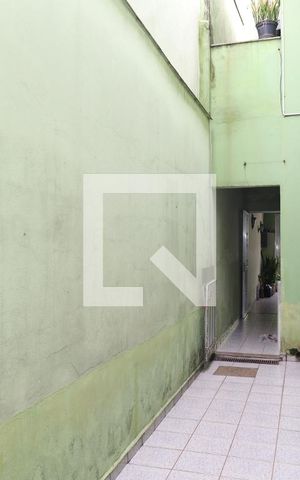 Casa à venda com 200m², 2 quartos e 2 vagasQuintal