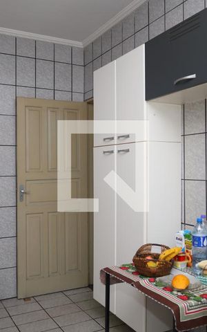 Casa à venda com 200m², 2 quartos e 2 vagasCozinha