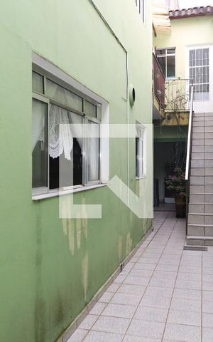 Casa à venda com 200m², 2 quartos e 2 vagasQuintal