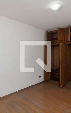 Casa à venda com 400m², 4 quartos e 2 vagas Casa à venda com 400m², 4 quartos e 2 vagasSuite 2