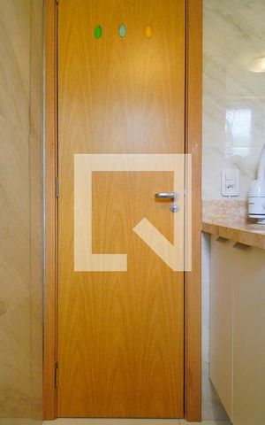 Apartamento à venda com 51m², 2 quartos e 1 vaga Apartamento à venda com 51m², 2 quartos e 1 vagaBanheiro