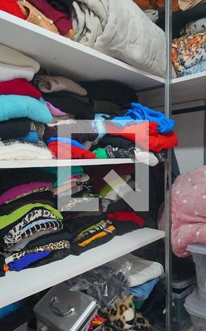 Apartamento à venda com 51m², 2 quartos e 1 vaga Apartamento à venda com 51m², 2 quartos e 1 vagaCloset