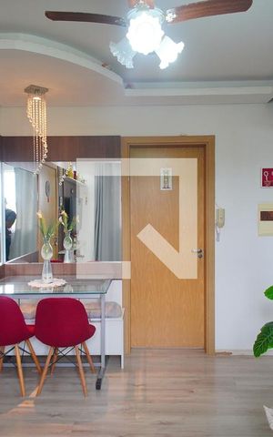Apartamento à venda com 51m², 2 quartos e 1 vaga Apartamento à venda com 51m², 2 quartos e 1 vagaSala