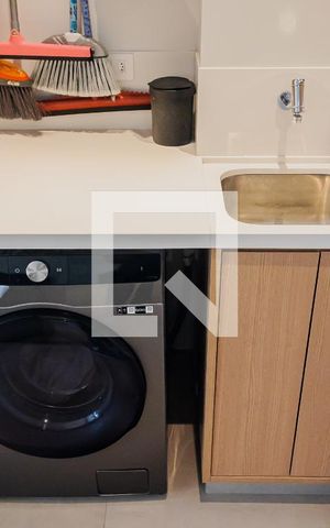 Apartamento à venda com 76m², 2 quartos e 1 vagaÁrea de Serviço