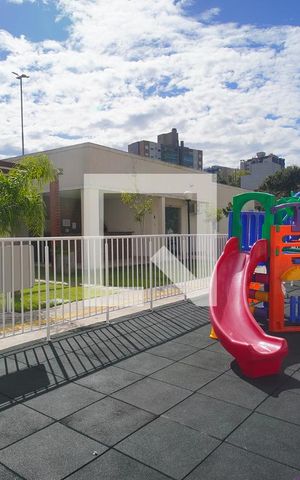 Apartamento à venda com 50m², 2 quartos e 1 vaga Apartamento à venda com 50m², 2 quartos e 1 vagaÁrea comum - Playground