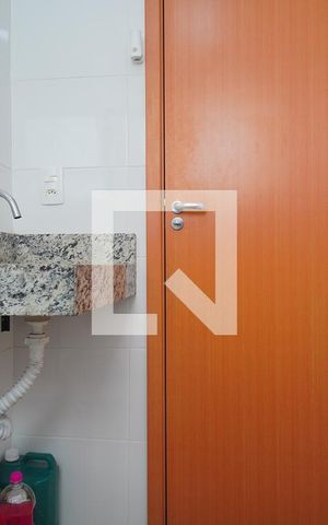 Apartamento à venda com 50m², 2 quartos e 1 vaga Apartamento à venda com 50m², 2 quartos e 1 vagaBanheiro