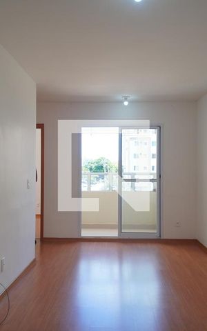 Apartamento à venda com 50m², 2 quartos e 1 vaga Apartamento à venda com 50m², 2 quartos e 1 vagaSala