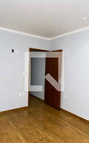 Casa à venda com 296m², 3 quartos e 2 vagas Casa à venda com 296m², 3 quartos e 2 vagasquarto 2