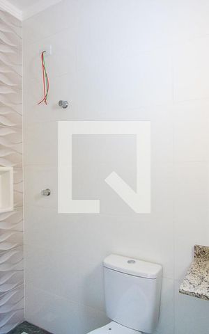 Apartamento à venda com 93m², 2 quartos e 1 vagaBanheiro do quarto 1