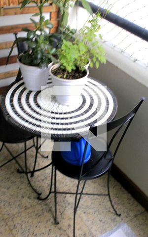 Apartamento para alugar com 70m², 2 quartos e 2 vagasVaranda