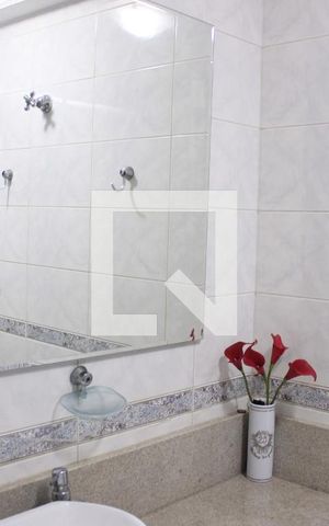 Apartamento para alugar com 70m², 2 quartos e 2 vagasSuíte