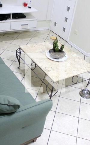 Apartamento para alugar com 70m², 2 quartos e 2 vagasSala