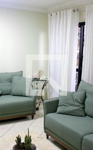 Apartamento para alugar com 70m², 2 quartos e 2 vagasSala