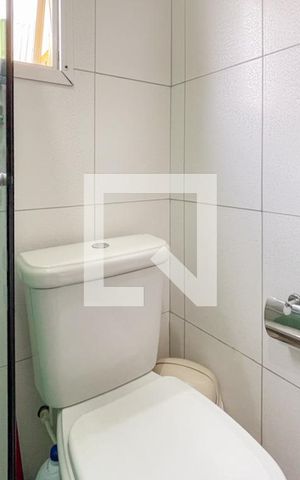 Apartamento à venda com 70m², 2 quartos e 1 vaga Apartamento à venda com 70m², 2 quartos e 1 vagaBanheiro Social