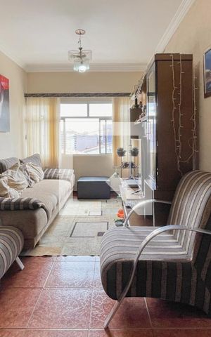 Apartamento à venda com 70m², 2 quartos e 1 vaga Apartamento à venda com 70m², 2 quartos e 1 vagaSala