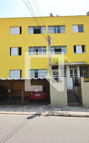 Apartamento à venda com 70m², 2 quartos e 1 vaga Apartamento à venda com 70m², 2 quartos e 1 vagaFachada