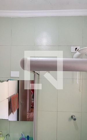Apartamento à venda com 70m², 2 quartos e 1 vaga Apartamento à venda com 70m², 2 quartos e 1 vagaBanheiro Social