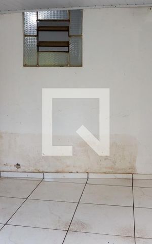 Casa à venda com 70m², 2 quartos e sem vaga Casa à venda com 70m², 2 quartos e sem vagaCozinha
