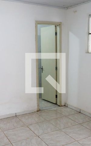 Casa à venda com 70m², 2 quartos e sem vaga Casa à venda com 70m², 2 quartos e sem vagaQuarto 2