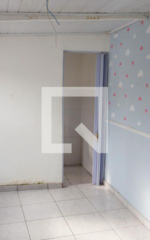 Casa à venda com 70m², 2 quartos e sem vaga Casa à venda com 70m², 2 quartos e sem vagaQuarto 1