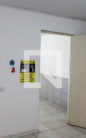 Casa à venda com 70m², 2 quartos e sem vaga Casa à venda com 70m², 2 quartos e sem vagaQuarto 2