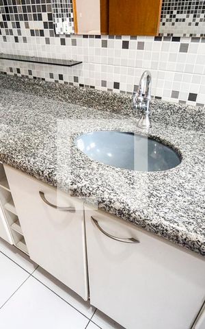 Casa à venda com 250m², 3 quartos e 2 vagas Casa à venda com 250m², 3 quartos e 2 vagasBanheiro da suíte 01