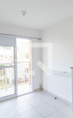 Apartamento para alugar com 32m², 1 quarto e sem vaga Apartamento para alugar com 32m², 1 quarto e sem vagaSala