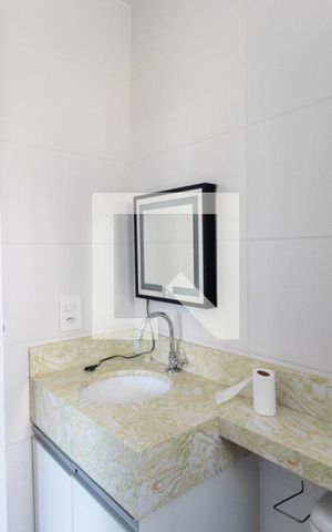 Apartamento para alugar com 32m², 1 quarto e sem vaga Apartamento para alugar com 32m², 1 quarto e sem vagaBanheiro da Suíte