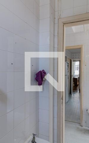 Apartamento à venda com 202m², 4 quartos e 1 vaga Apartamento à venda com 202m², 4 quartos e 1 vagaBanheiro de Serviço