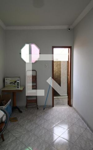 Casa à venda com 50m², 4 quartos e 2 vagasHall 2º piso