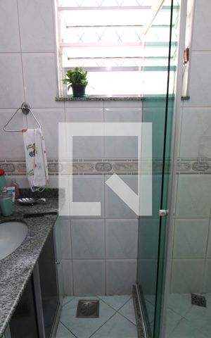 Casa à venda com 50m², 4 quartos e 2 vagasBanheiro Social 2