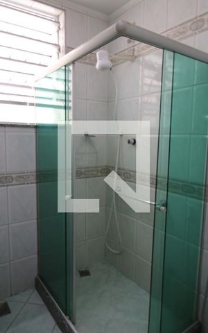 Casa à venda com 50m², 4 quartos e 2 vagasBanheiro Social 2