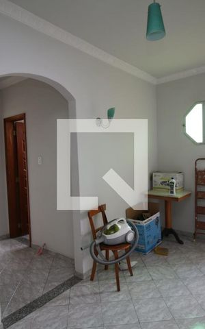 Casa à venda com 50m², 4 quartos e 2 vagasHall 2º piso
