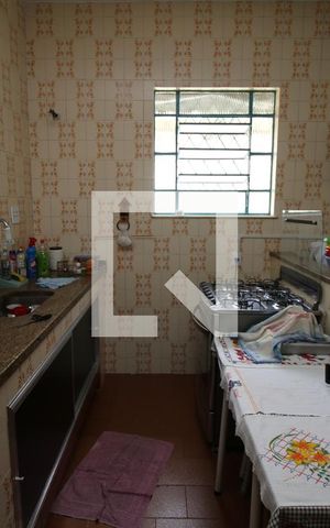 Casa à venda com 50m², 4 quartos e 2 vagasCozinha