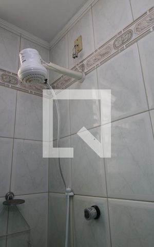 Casa à venda com 50m², 4 quartos e 2 vagasBanheiro Social 2